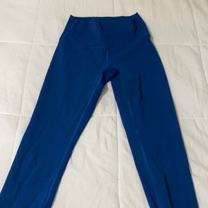 Lululemon wunder under size 4